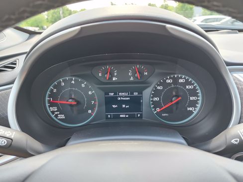 Used 2024 Chevrolet Malibu RS FWD image 28