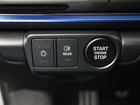 Used 2025 Porsche 911 Carrera T image 23