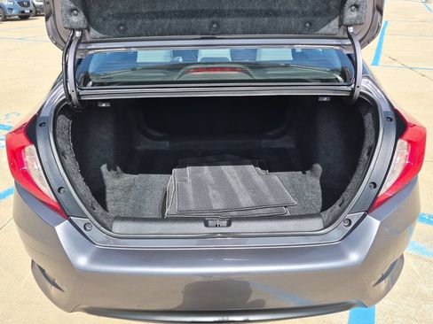 Used 2018 Honda Civic EX image 25