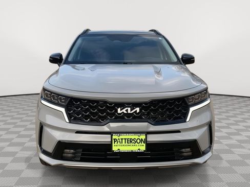 Used 2022 Kia Sorento SX image 2
