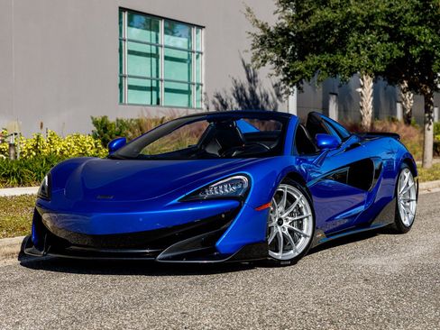 Used 2020 McLaren 600LT Spider image 2