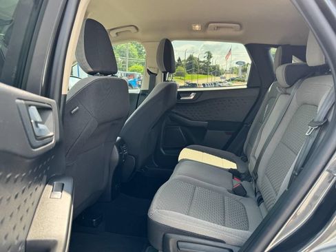 Used 2020 Ford Escape SE FWD image 10