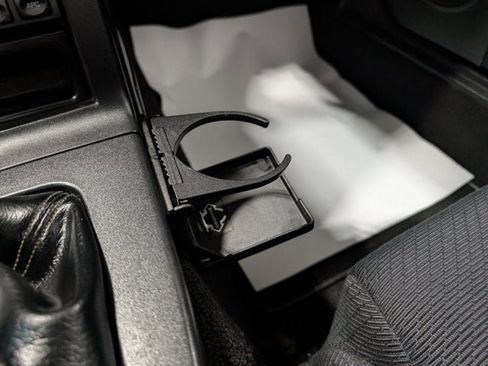 Used 1990 MAZDA MX-5 Miata image 22