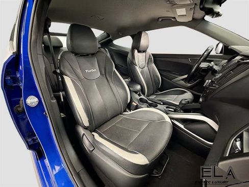 Used 2014 Hyundai Veloster Turbo FWD image 31