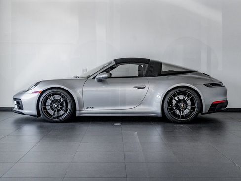 Certified 2024 Porsche 911 Targa 4 GTS AWD/4WD image 2