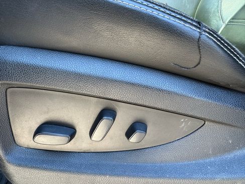 Used 2017 GMC Yukon Denali w/ Open Road Package image 17