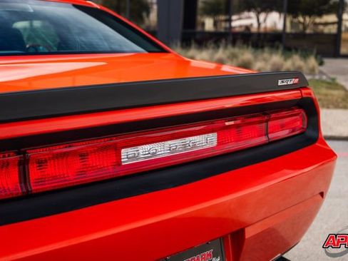 Used 2008 Dodge Challenger SRT8 image 34