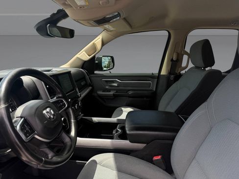 Used 2020 RAM 1500 4x4 Quad Cab image 13