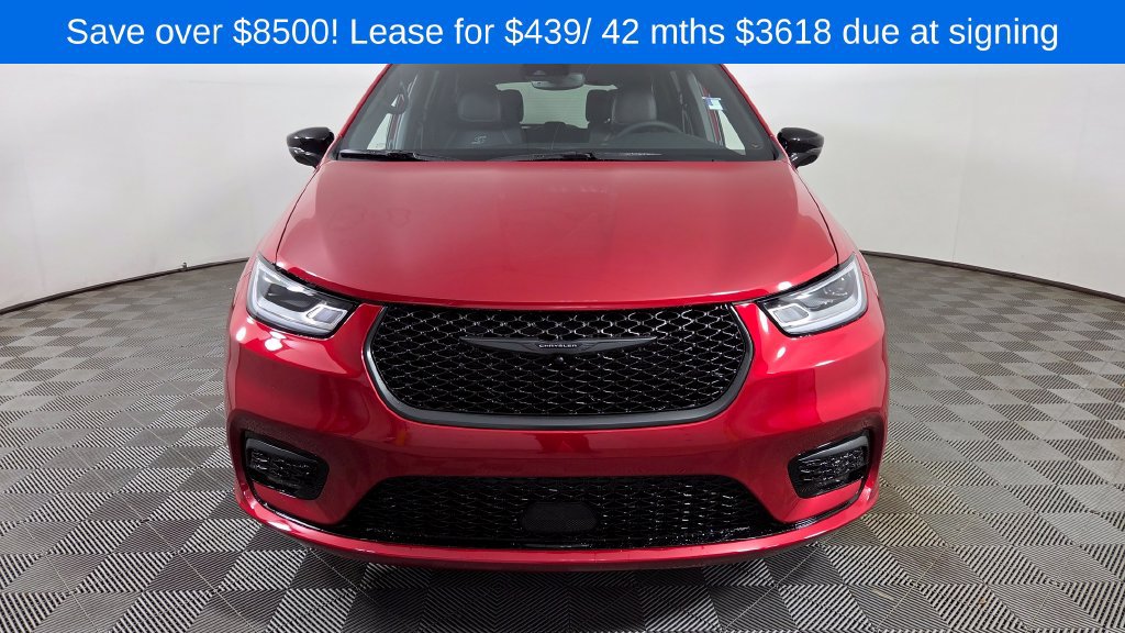 New 2026 Chrysler Pacifica Select w/ S Appearance Package FWD image 2
