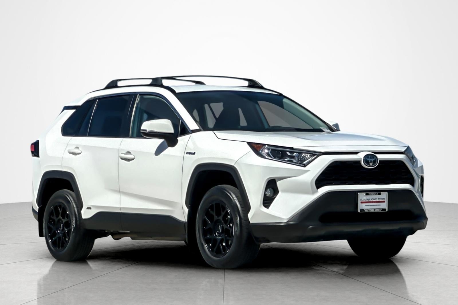 Certified 2021 Toyota RAV4 XLE w/ XLE Grade Weather Package AWD/4WD image 7