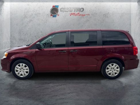 Used 2019 Dodge Grand Caravan SE w/ UConnect Hands-Free Group FWD image 2