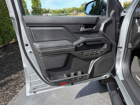 New 2025 Toyota Tacoma TRD Off-Road image 12