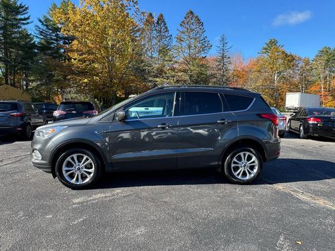 Used 2019 Ford Escape SEL image 11