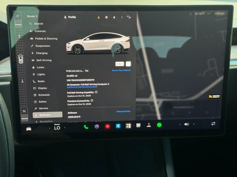 Used 2024 Tesla Model X AWD/4WD image 32