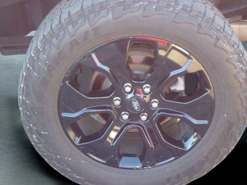 Used 2023 Ford F150 Lariat w/ Equipment Group 502A High image 9