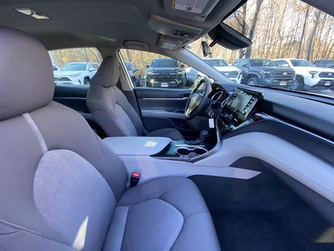 Used 2023 Toyota Camry LE image 26