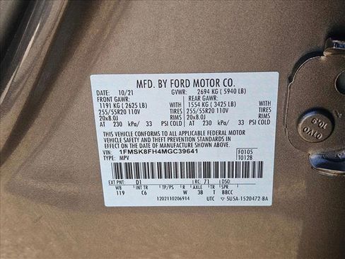 Used 2021 Ford Explorer Limited w/ Equipment Group 301A image 26