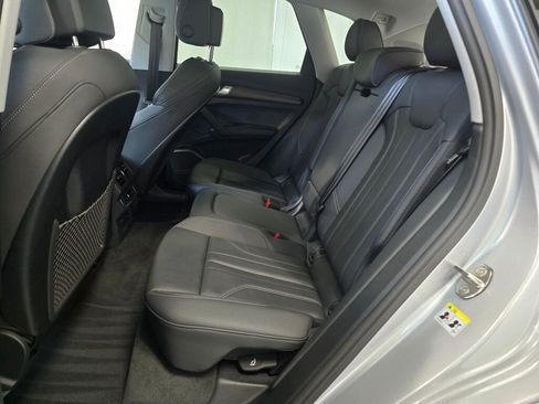 Certified 2025 Audi Q5 2.0T Premium Plus image 20