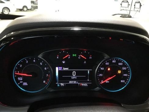 Used 2019 Chevrolet Traverse LT w/ LPO, Floor Liner Package AWD/4WD image 23