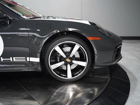 Used 2021 Porsche 911 Targa 4S Heritage Design AWD/4WD image 30