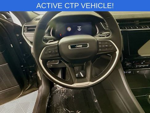 New 2025 Jeep Grand Cherokee Altitude w/ Trailer Tow Package image 11