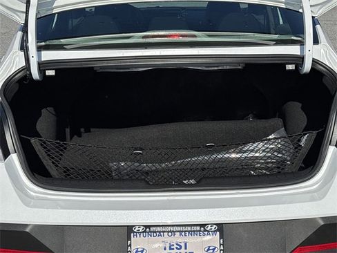 New 2026 Hyundai Elantra Blue image 18