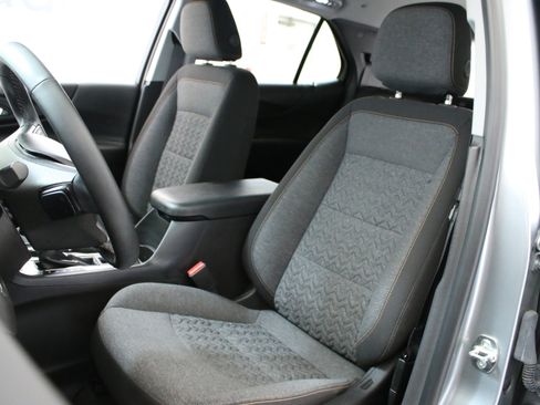 Used 2024 Chevrolet Equinox LT w/ LPO, Floor Liner Package AWD/4WD image 23