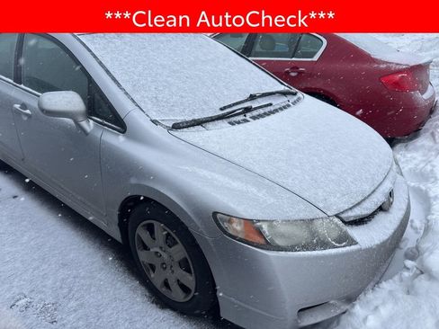Used 2011 Honda Civic LX image 3
