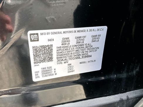 Used 2024 GMC Terrain SLE AWD/4WD image 34
