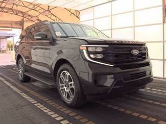 Used 2025 Ford Expedition Active AWD/4WD video 2