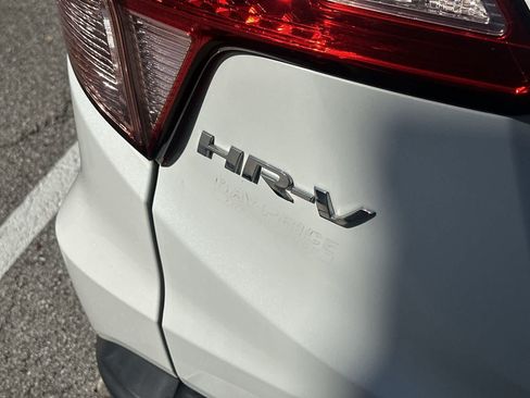 Used 2018 Honda HR-V EX-L image 15