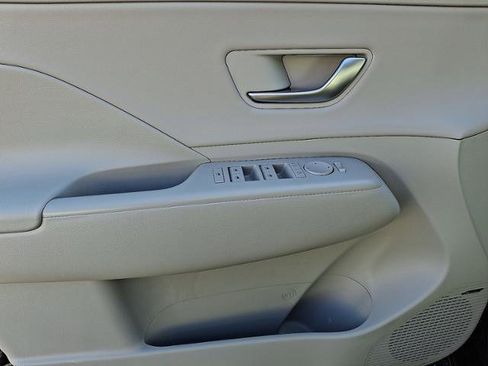 Certified 2024 Hyundai Kona Limited image 12