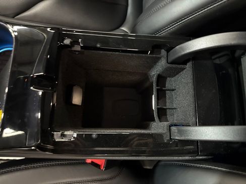 Used 2022 Lincoln Nautilus Reserve w/ Monochromatic Package image 52