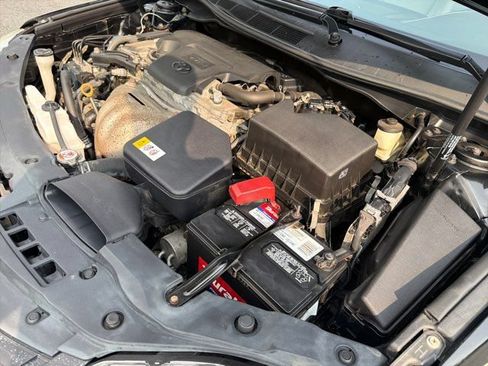 Used 2017 Toyota Camry LE FWD image 37