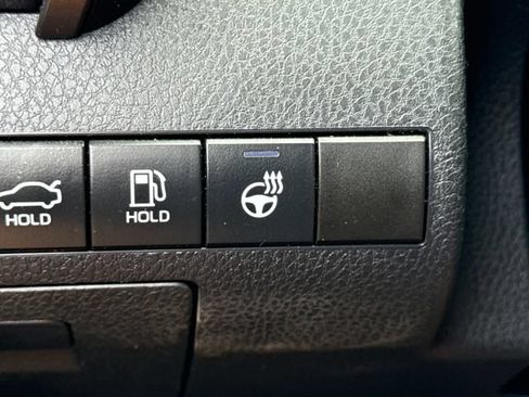 Used 2022 Toyota Camry SE w/ Cold Weather Package FWD image 32