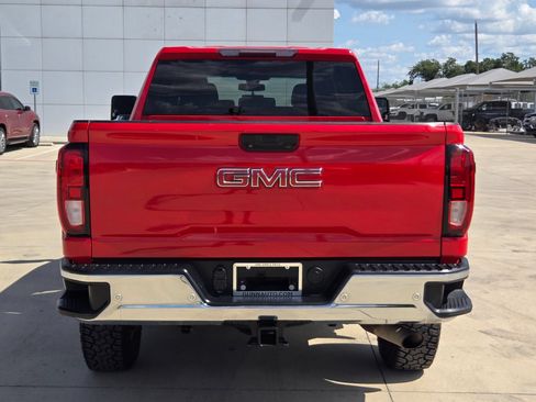 Used 2021 GMC Sierra 2500 4x4 Crew Cab w/ Gooseneck/5TH Wheel Package image 6