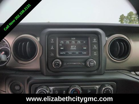 Used 2018 Jeep Wrangler Unlimited Sport AWD/4WD image 11