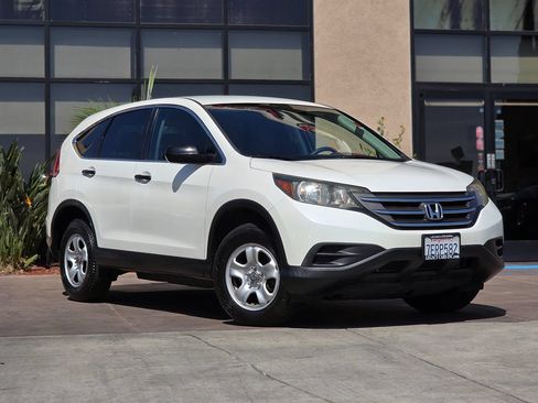 Used 2014 Honda CR-V LX image 3