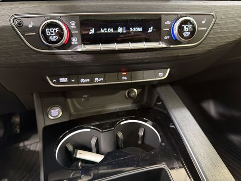 Used 2022 Audi A5 2.0T Premium Plus w/ Premium Plus image 20