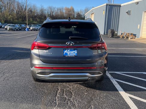 Used 2022 Hyundai Santa Fe SEL w/ Convenience + Premium Package image 5