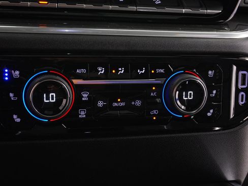 New 2026 Chevrolet Silverado 2500 High Country w/ High Country Premium Package image 29