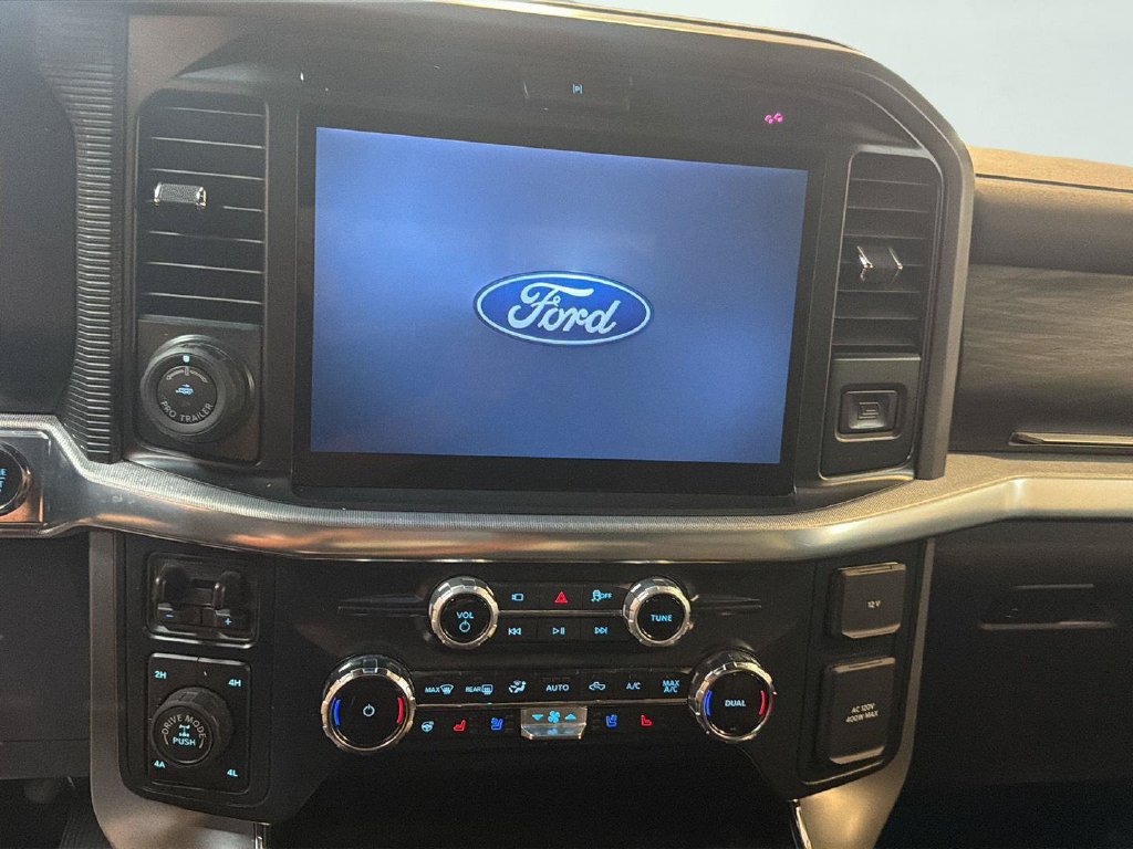 Used 2025 Ford F150 Lariat w/ Equipment Group 502A High AWD/4WD image 19