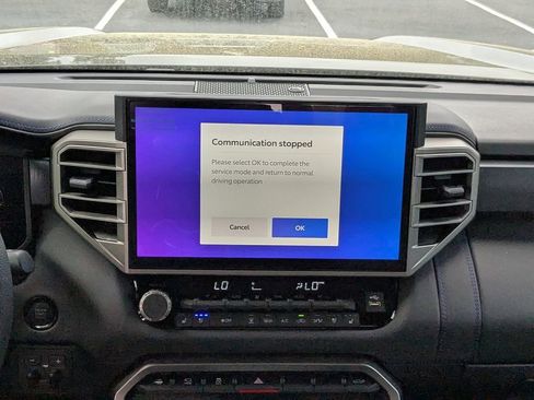 New 2026 Toyota Tundra Platinum AWD/4WD image 17