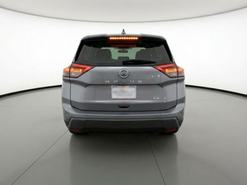 Used 2025 Nissan Rogue SV image 7