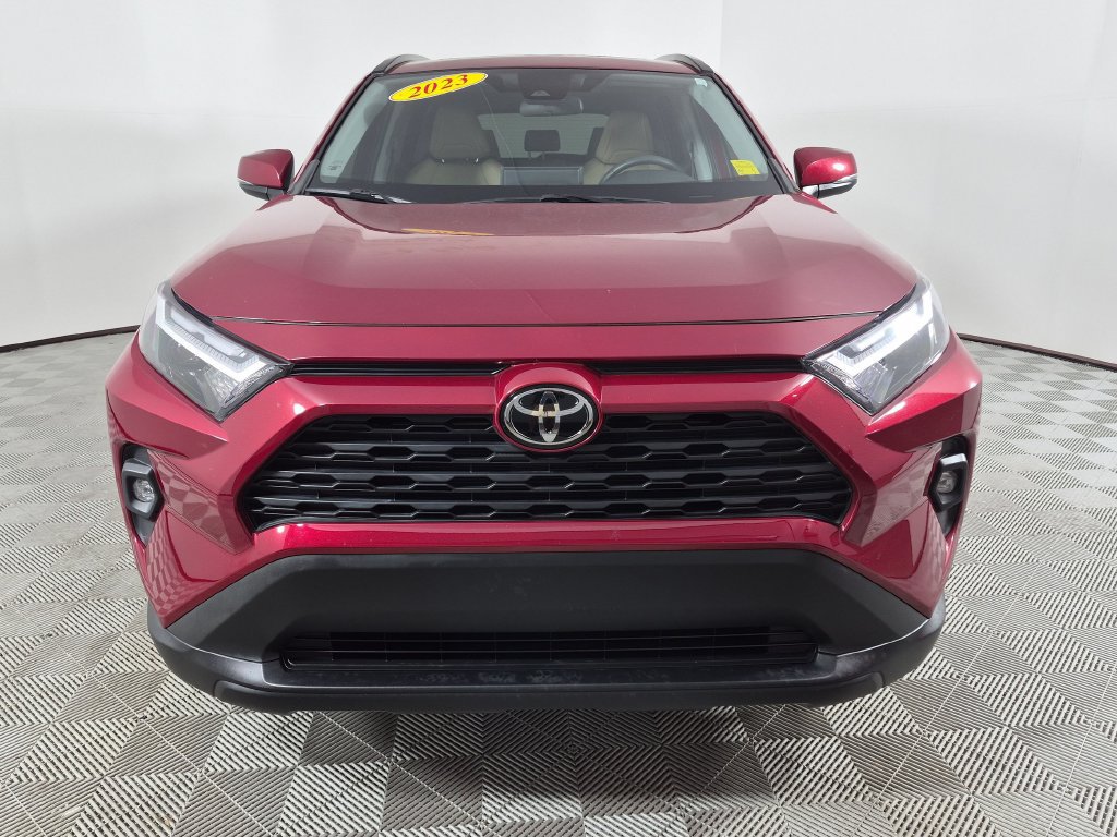 Used 2023 Toyota RAV4 XLE Premium AWD/4WD image 8
