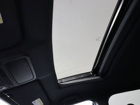 Used 2025 Honda Ridgeline TrailSport image 24