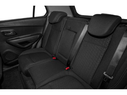 Used 2015 Chevrolet Trax LT w/ LT Sun and Sound Package FWD image 18