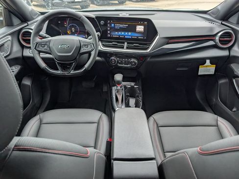 New 2026 Chevrolet Trax RS w/ Driver Confidence Package FWD image 5