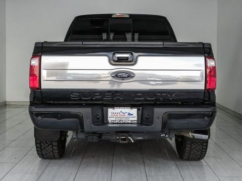 Used 2016 Ford F350 Platinum w/ Platinum Package AWD/4WD image 7