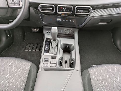 New 2026 Nissan Sentra SV image 18